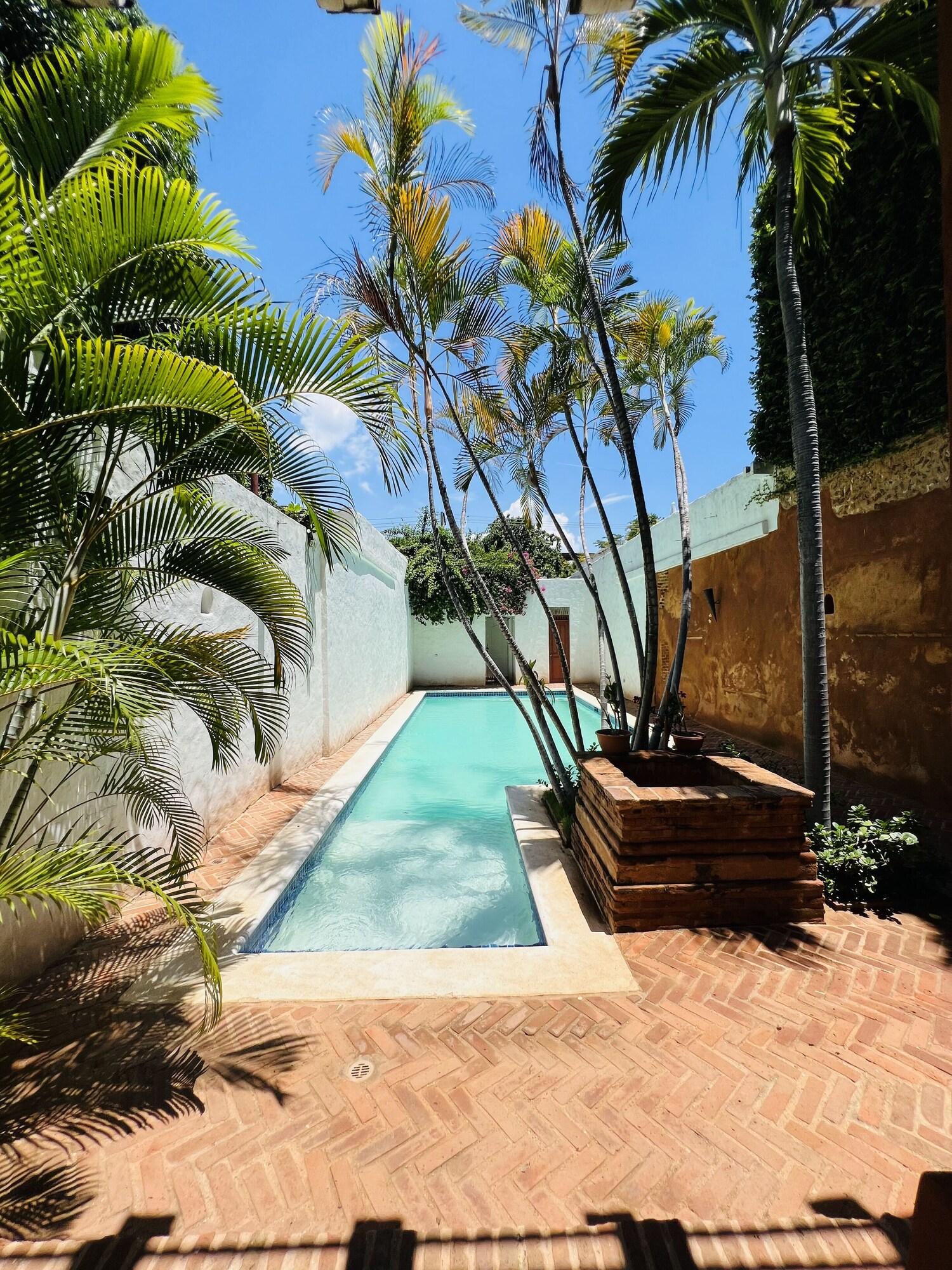 Varios Paseo Colonial - Ermitage 5