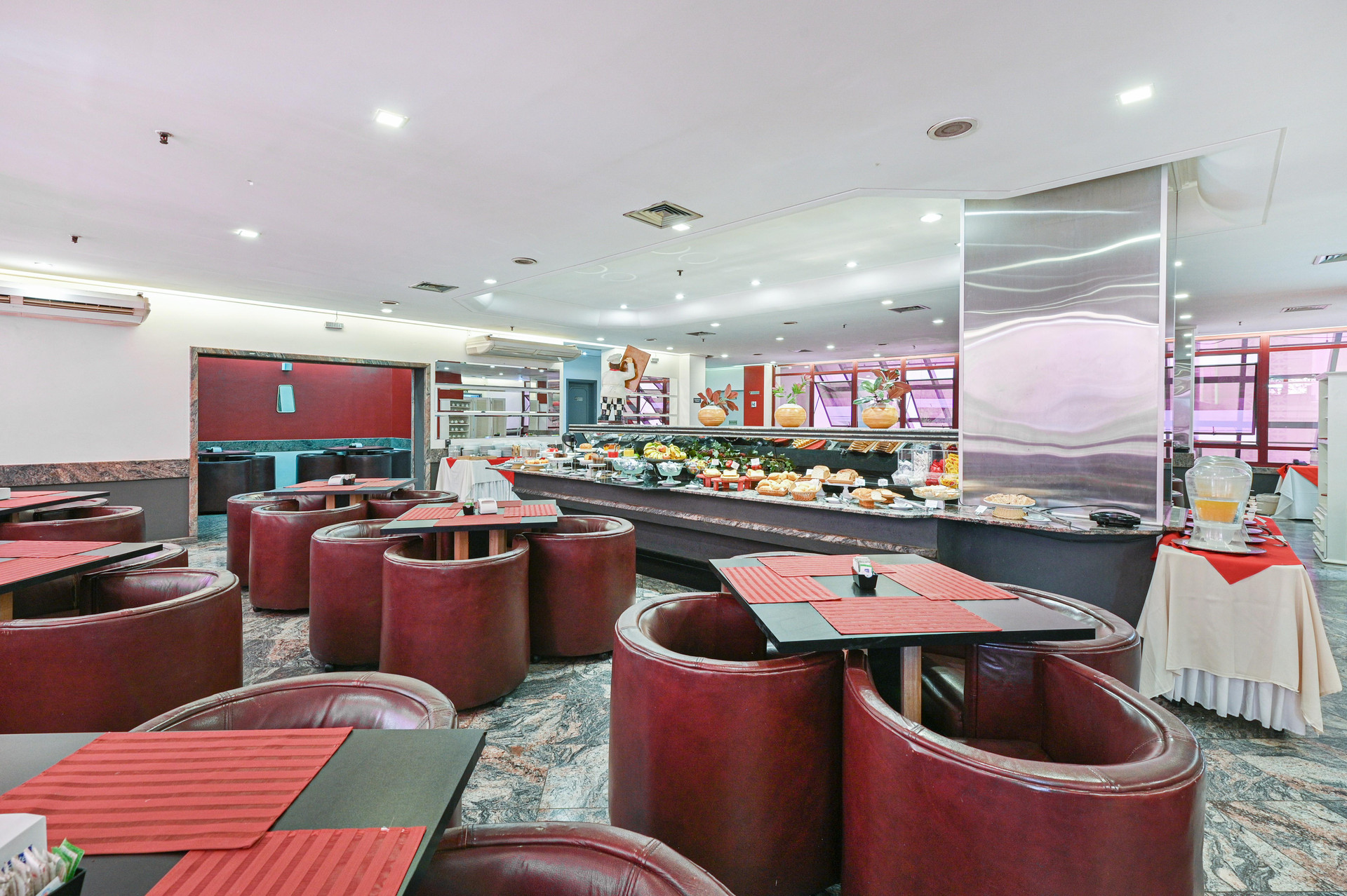 Restaurant Hotel Golden Park Campinas Cambuí By Nacional Inn