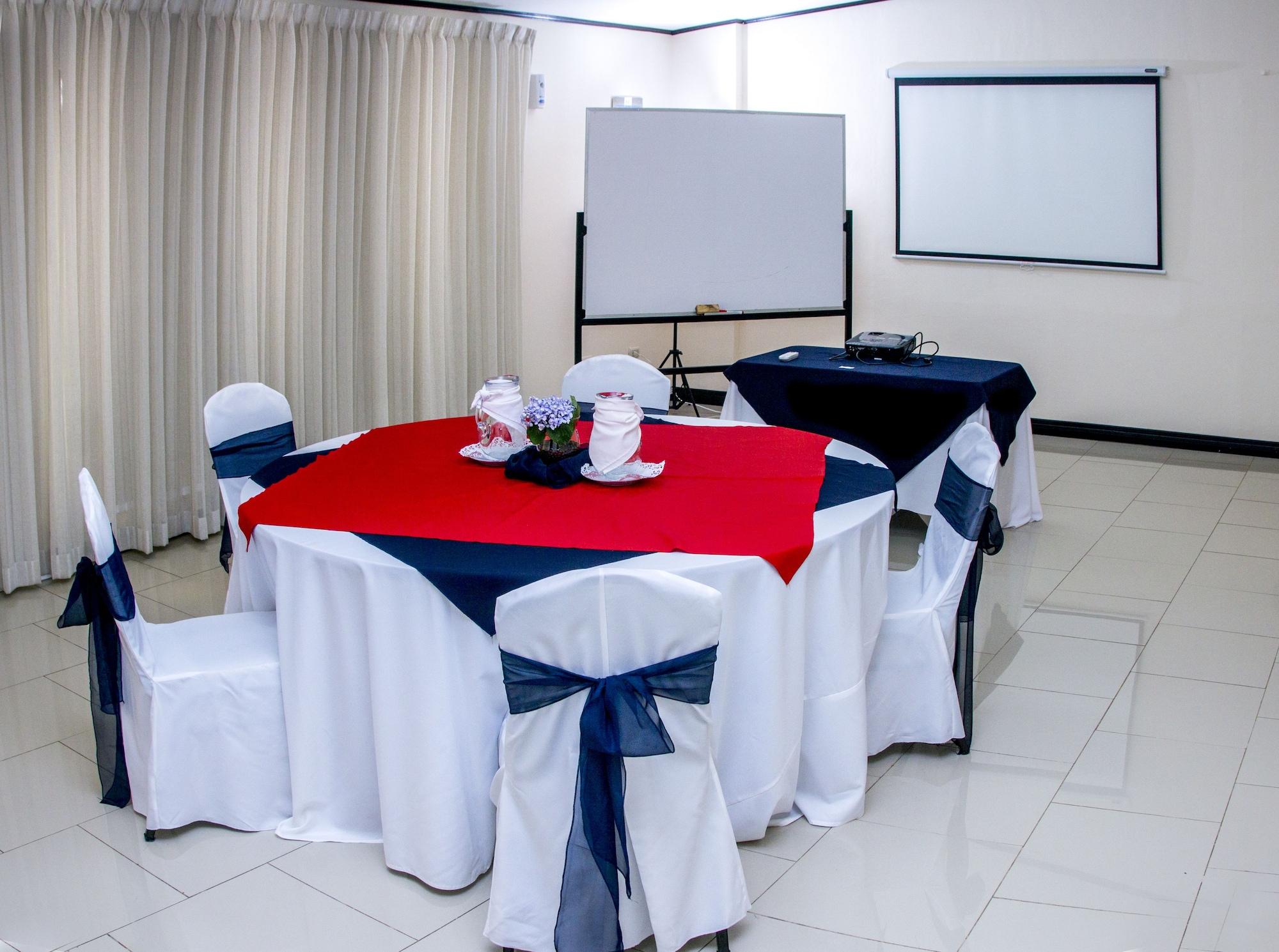 Sala de Reuniones Hotel y Restaurante El Guarco