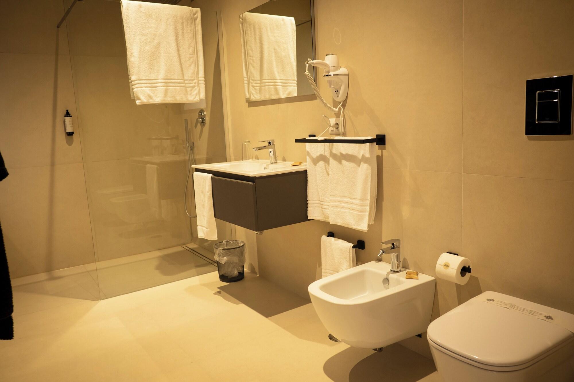 Equipamiento de Habitación Monumental Luxury Rooms