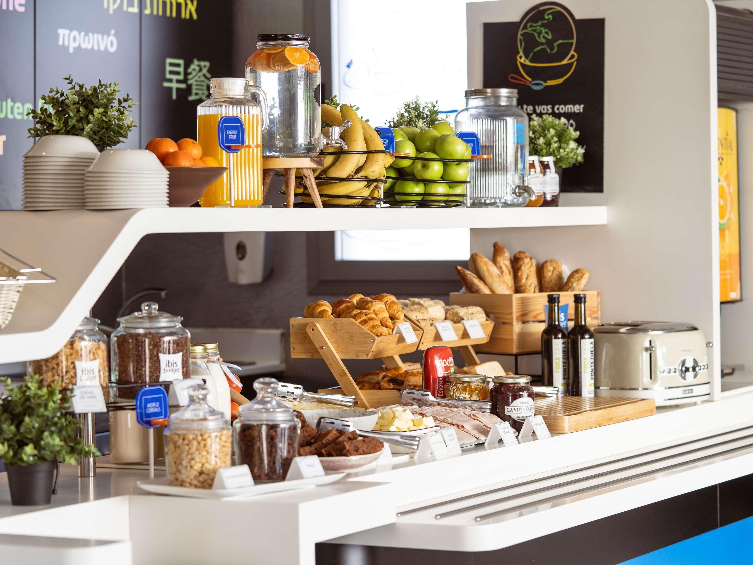 Vista Exterior Ibis Budget Madrid Vallecas