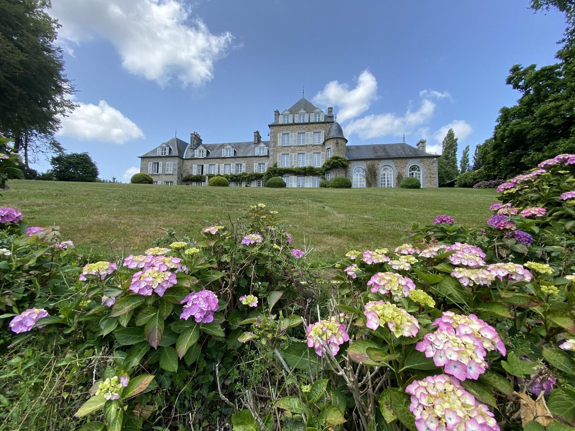 Varios Château La Rametière