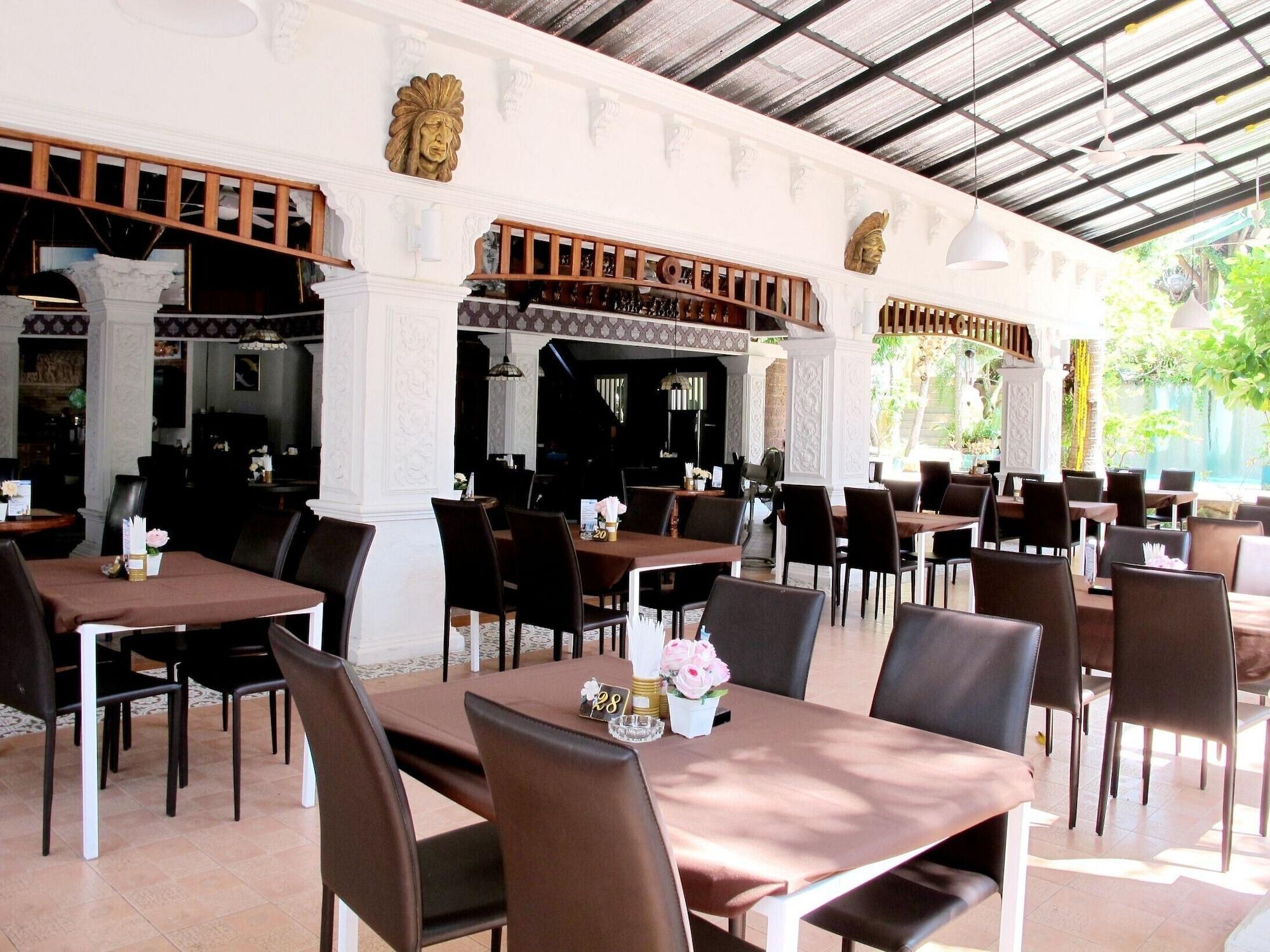 Restaurant Kata Garden Resort