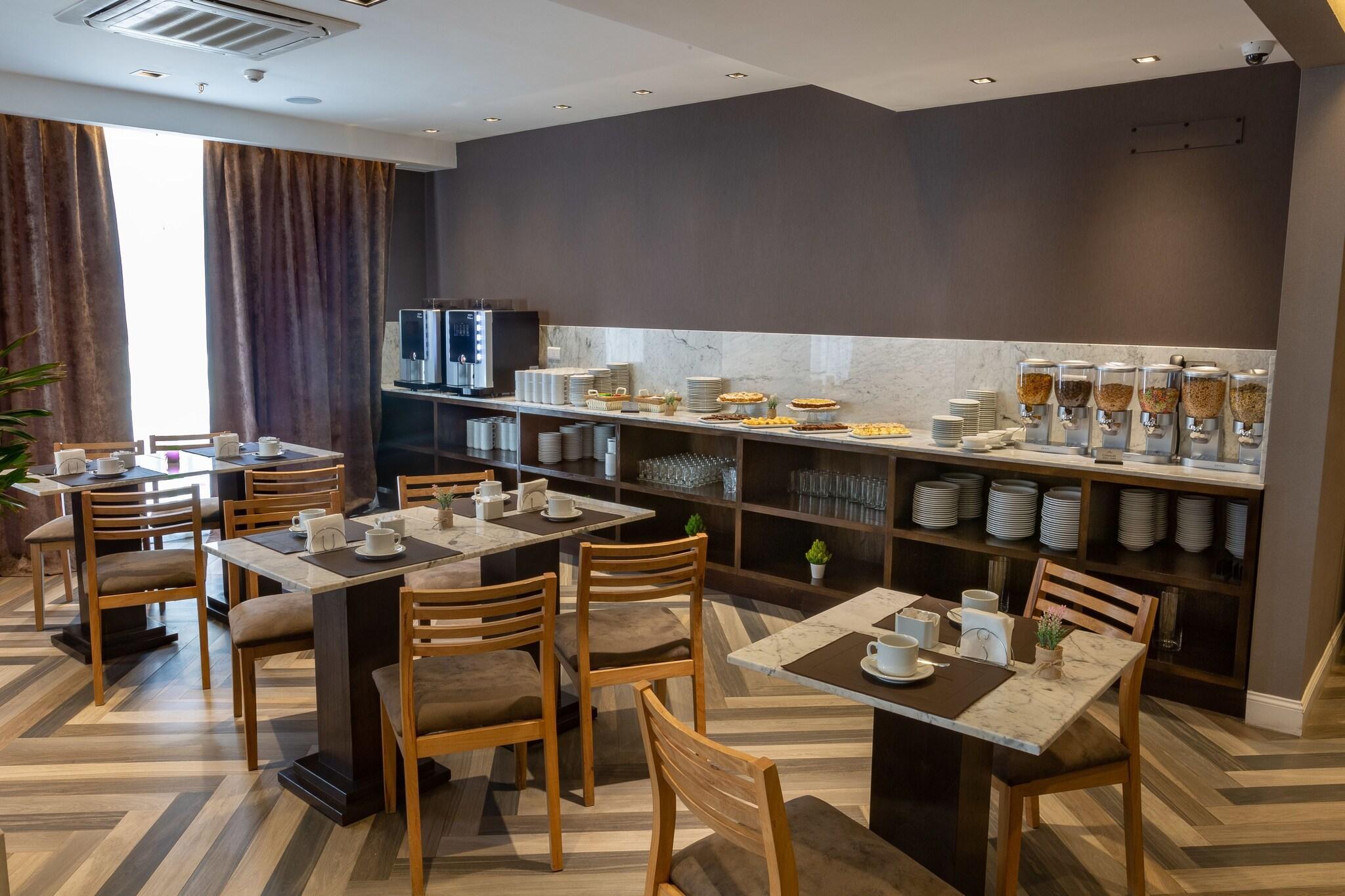 Restaurant Fuente Mayor Hotel Ciudad de Mendoza