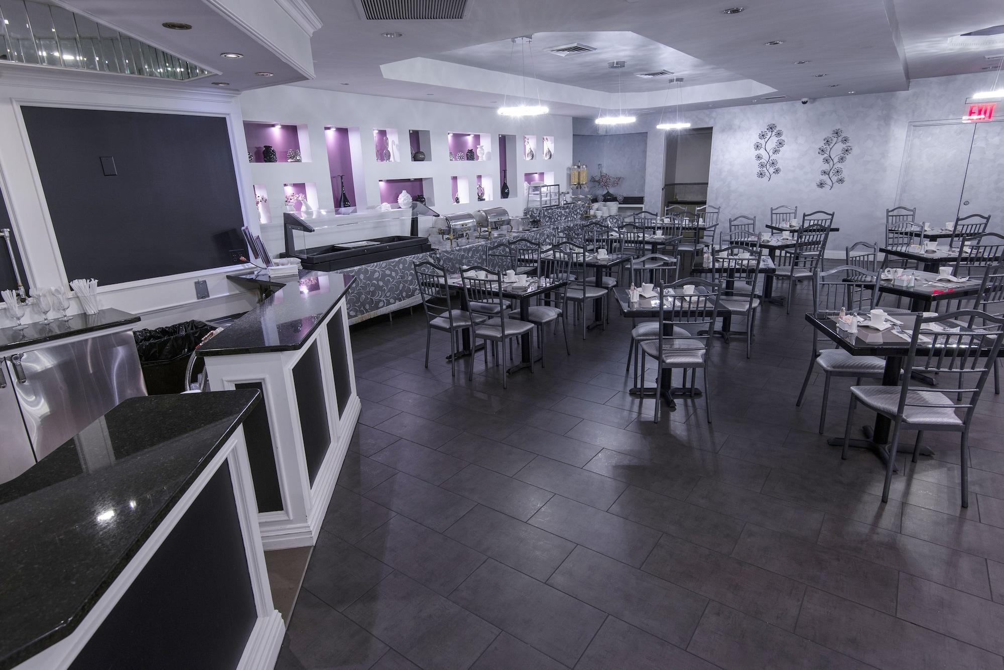 Restaurant Avenue Plaza Hotel
