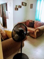 Alquiler Vacacional - 2-bedroom home for rent  in the city, 2 mins from the famous Brown's Beach