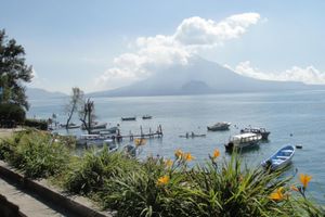 Actividad - Excursión de un día a Panajachel y Lago Atitlan con barco a Santiago