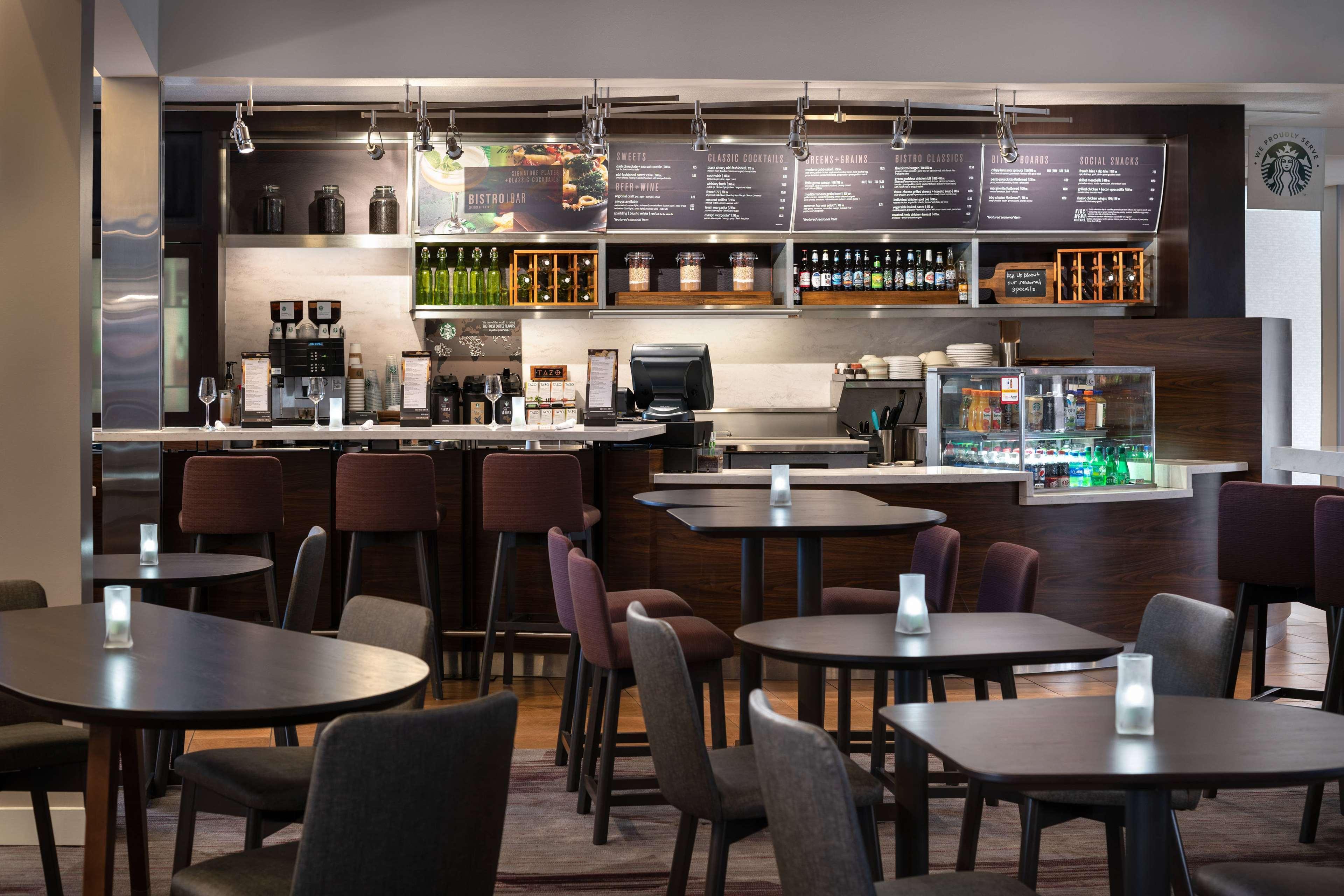 Bar/Salón Sonesta Select Phoenix Camelback