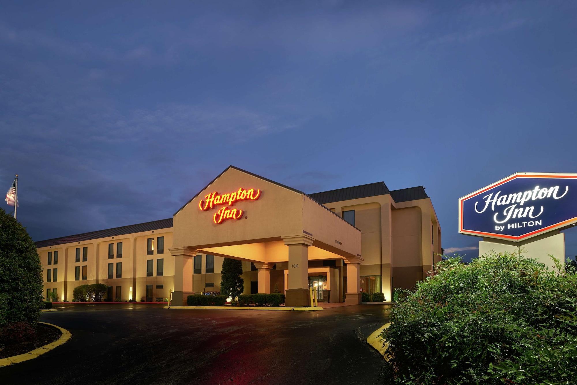 Vista Exterior Hampton Inn Franklin