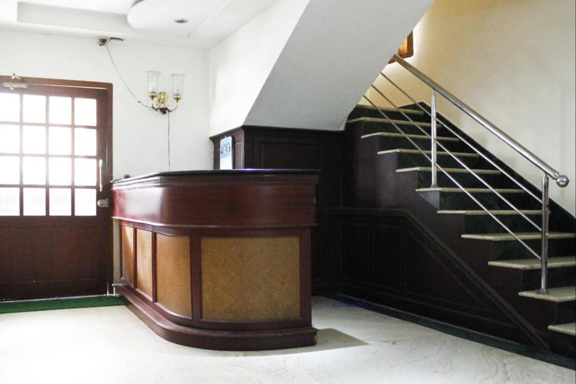 Varios Archana Inn