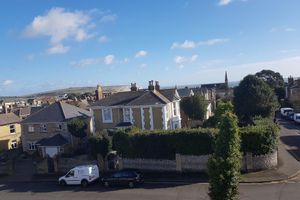 Alojamiento - Sandhill