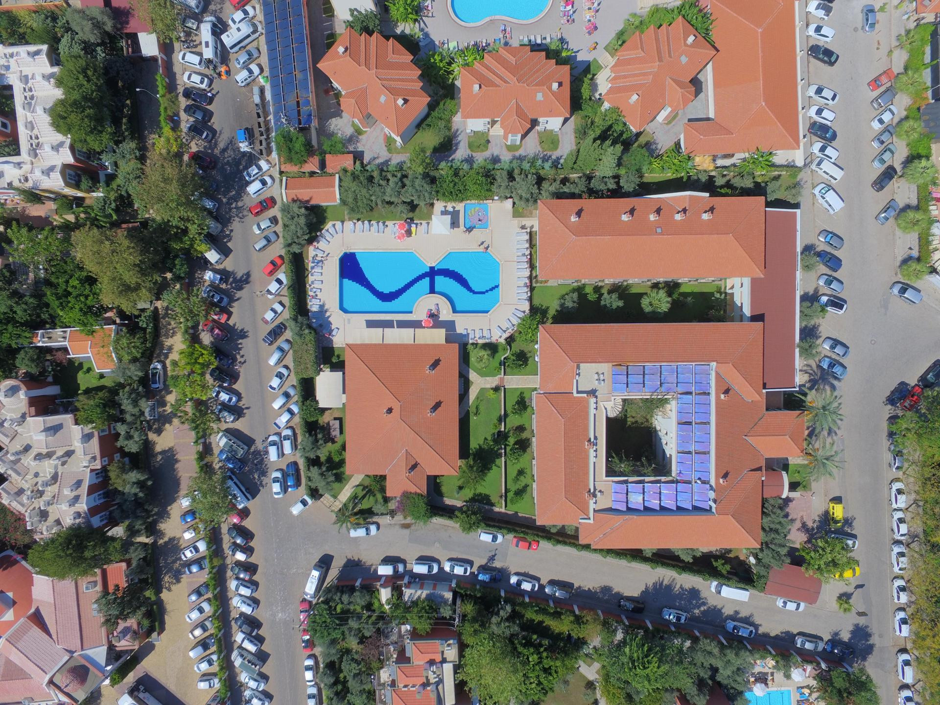 Vista Exterior Mavruka
