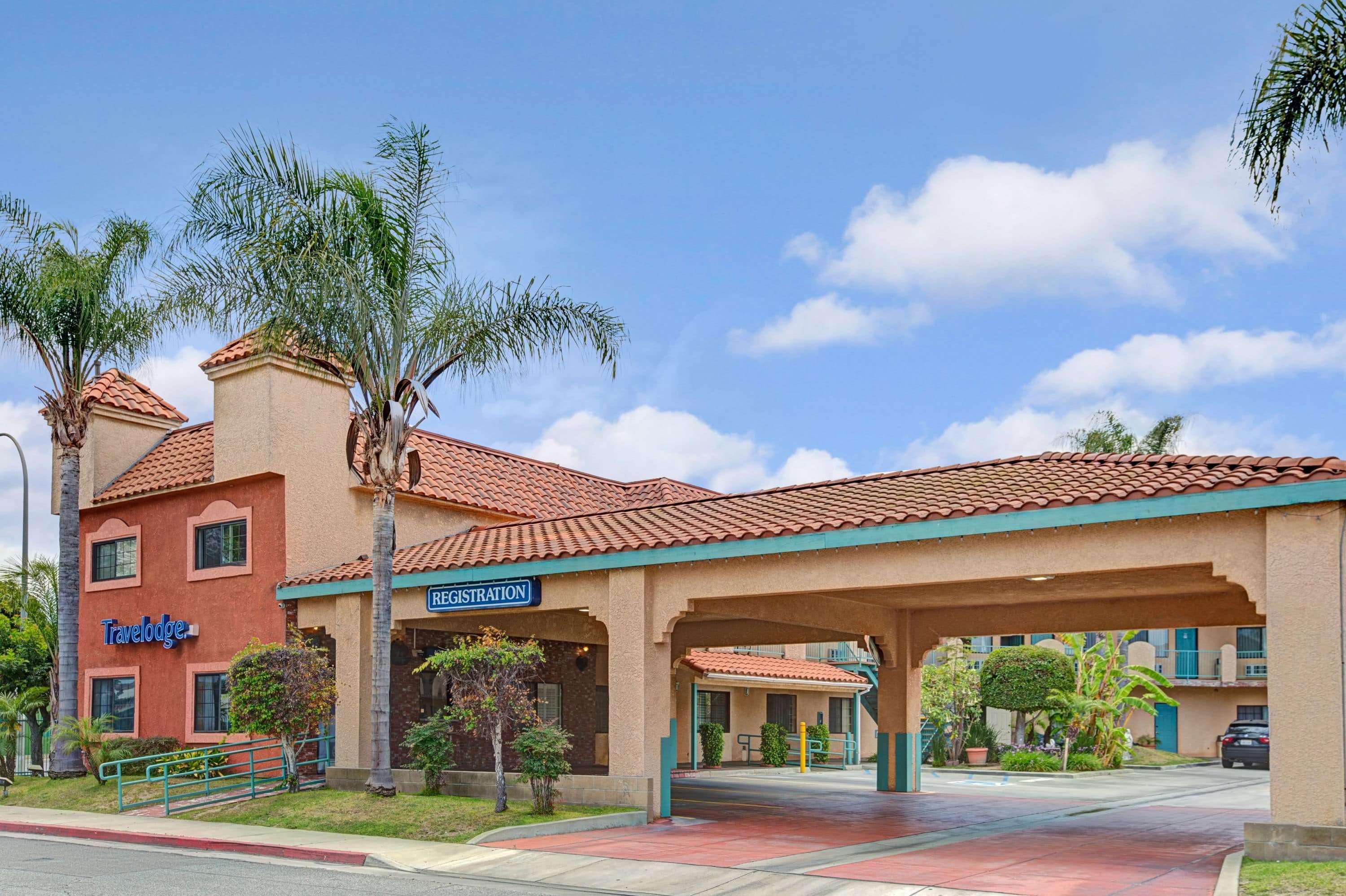 Vista Exterior Travelodge by Wyndham Lynwood