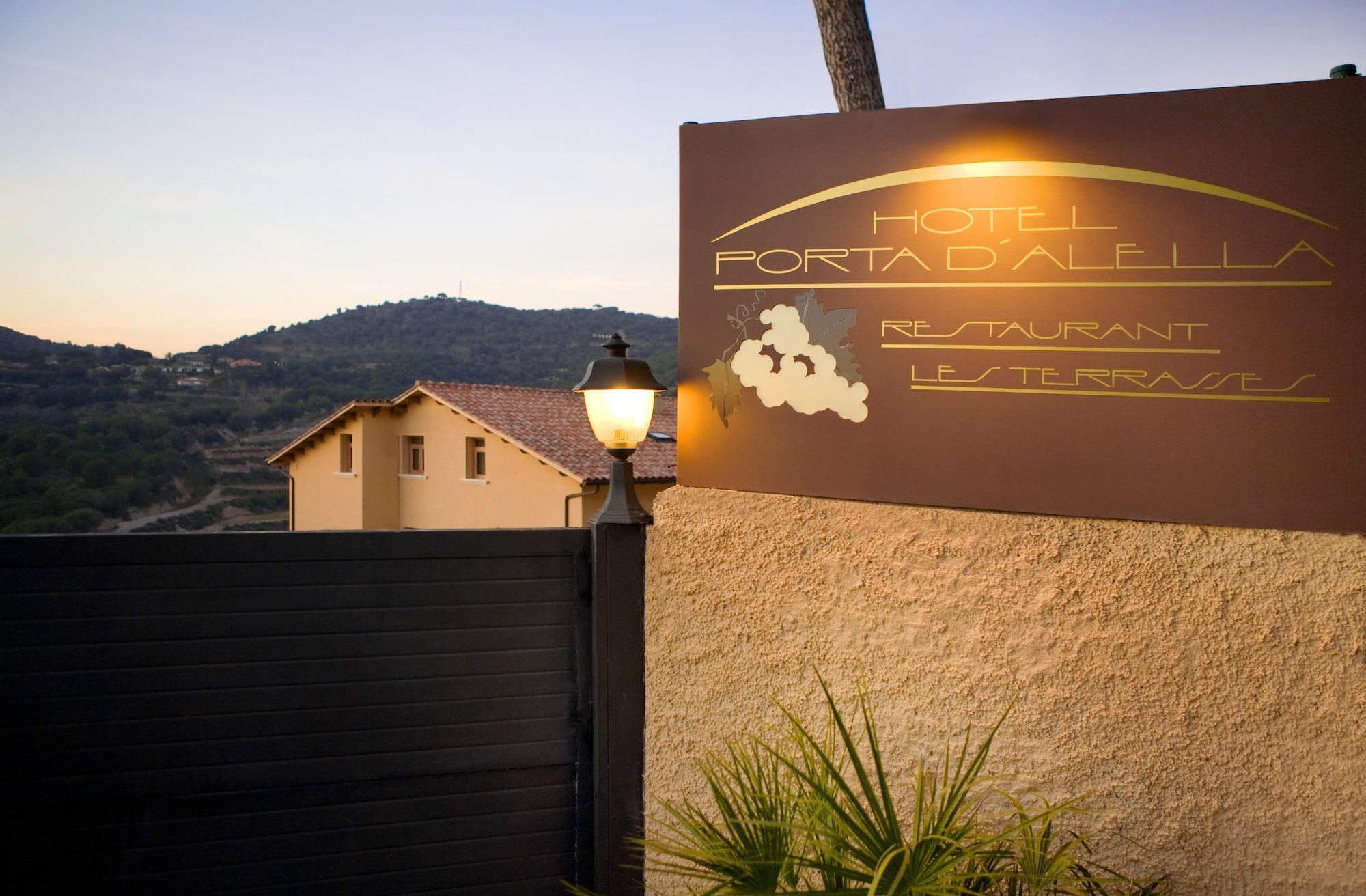 Vista Exterior Hotel Porta d'Alella