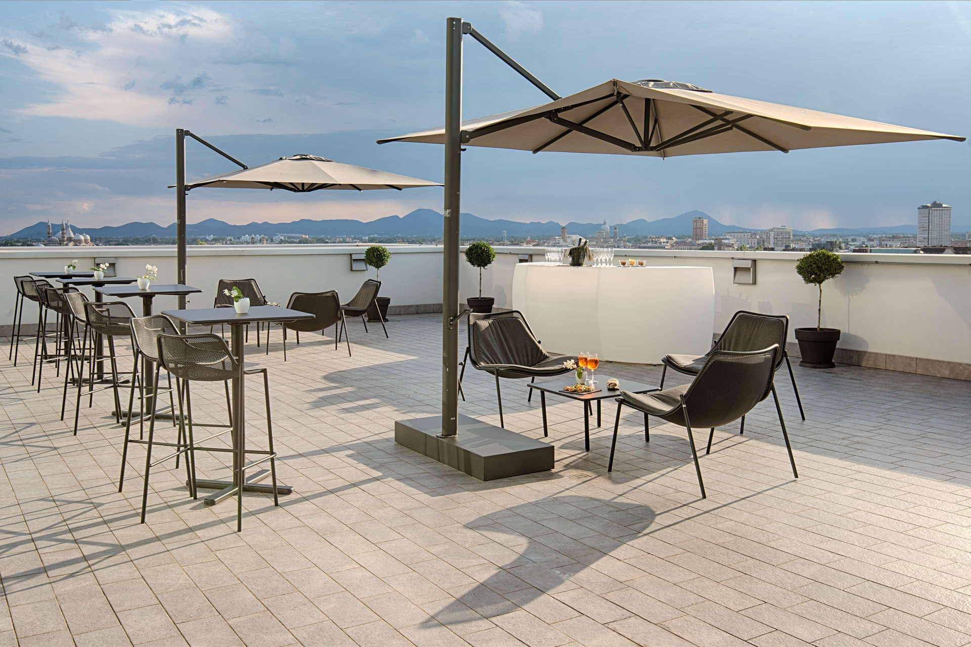 Vista Exterior Savhotel Mantegna