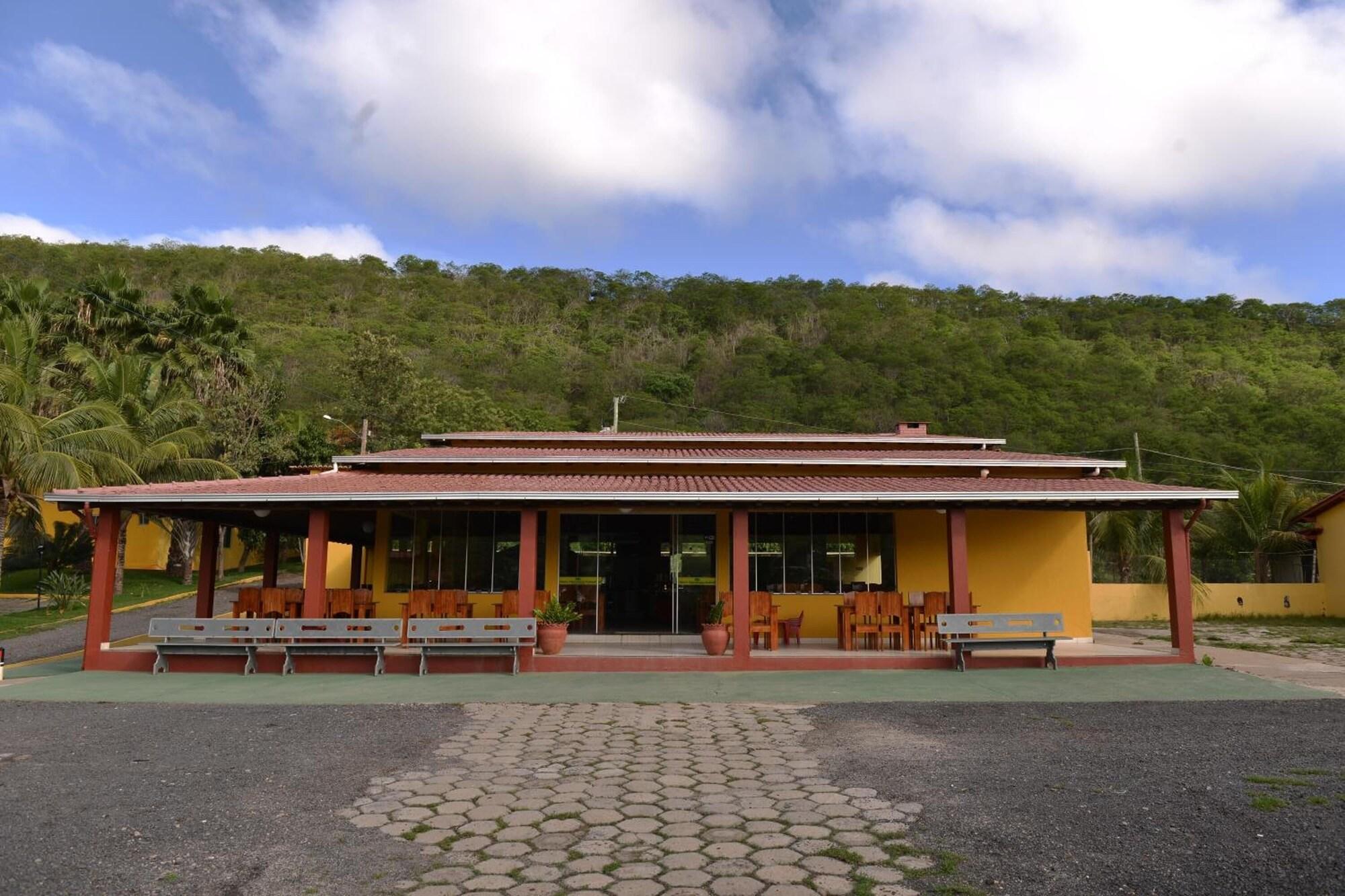 Vista Exterior Hotel Tamburil