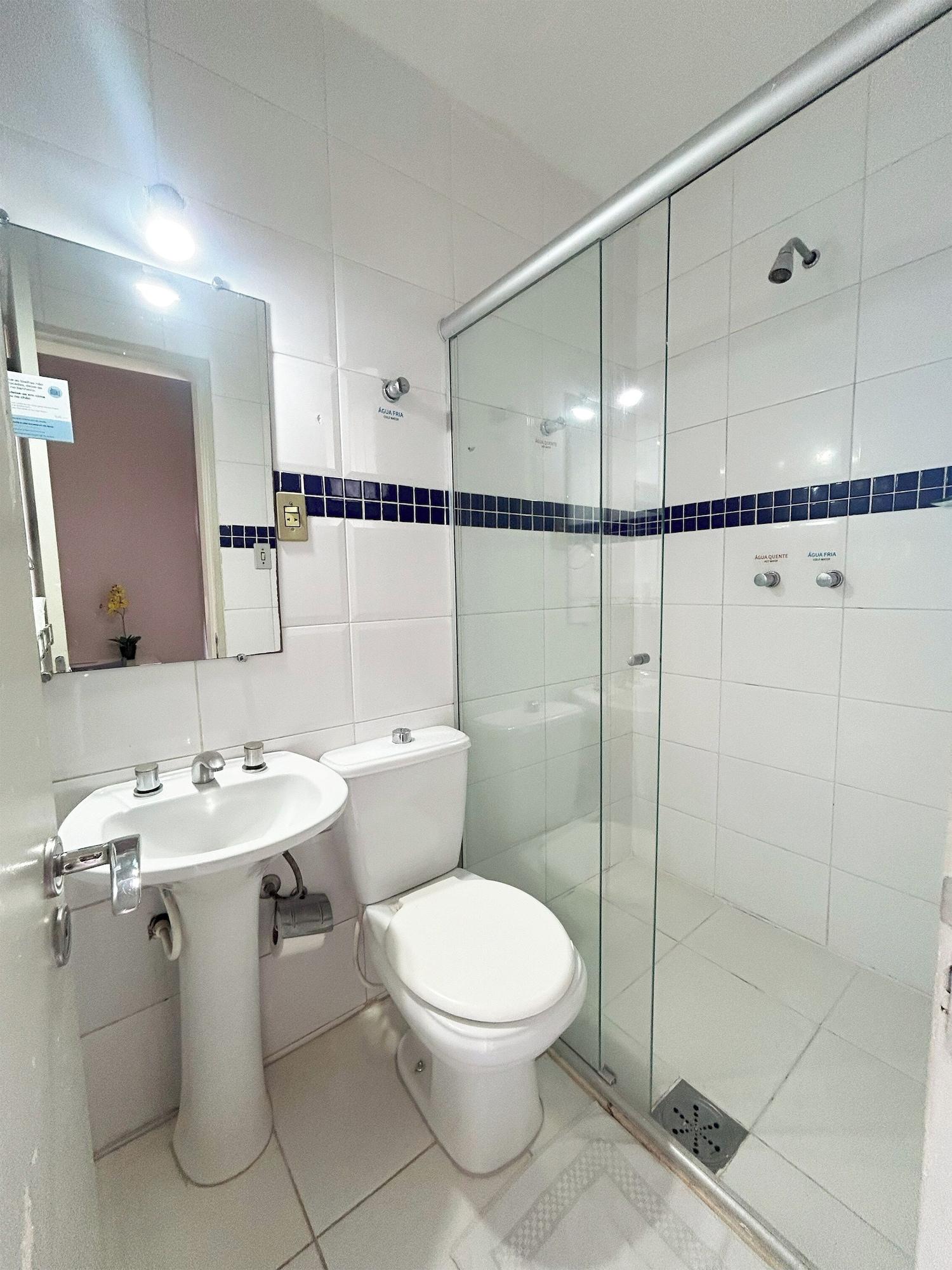 Equipamiento de Habitación Hotel El Pilar by Bsb Inn