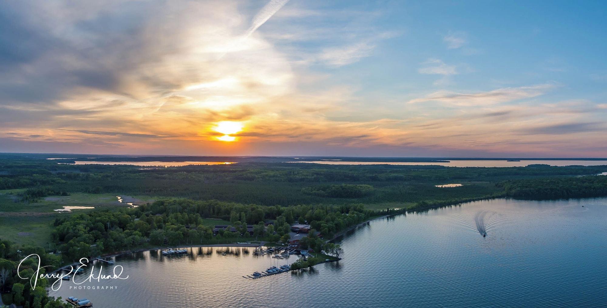 Vista Exterior Horseshoe Bay Lodge