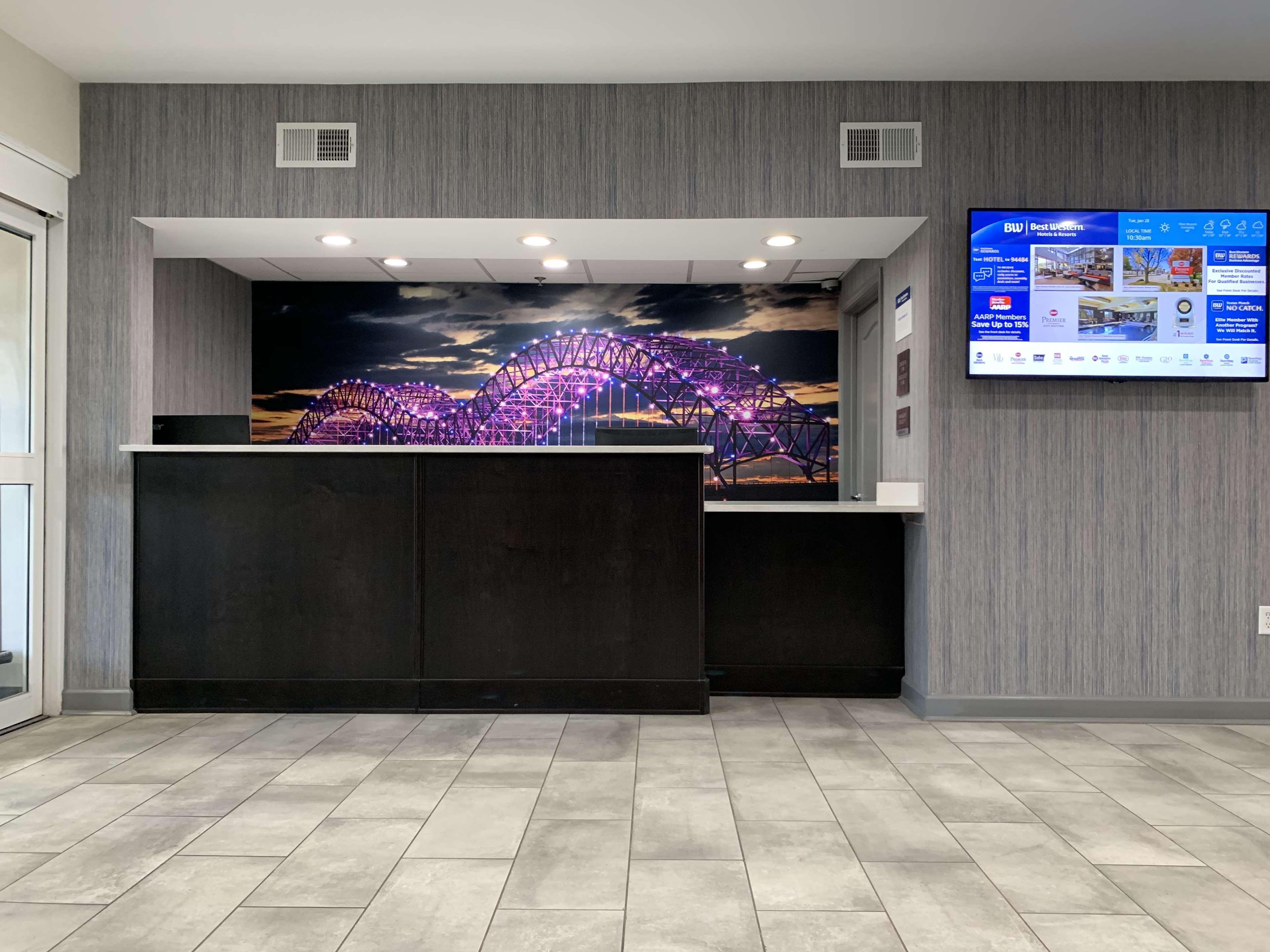 Vista Lobby Best Western Plus Olive Branch Hotel & Suites