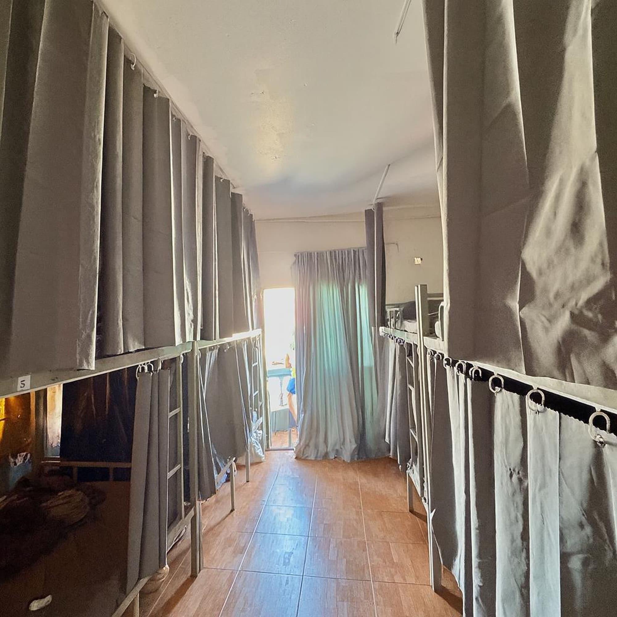 Varios Sundiva Guest House