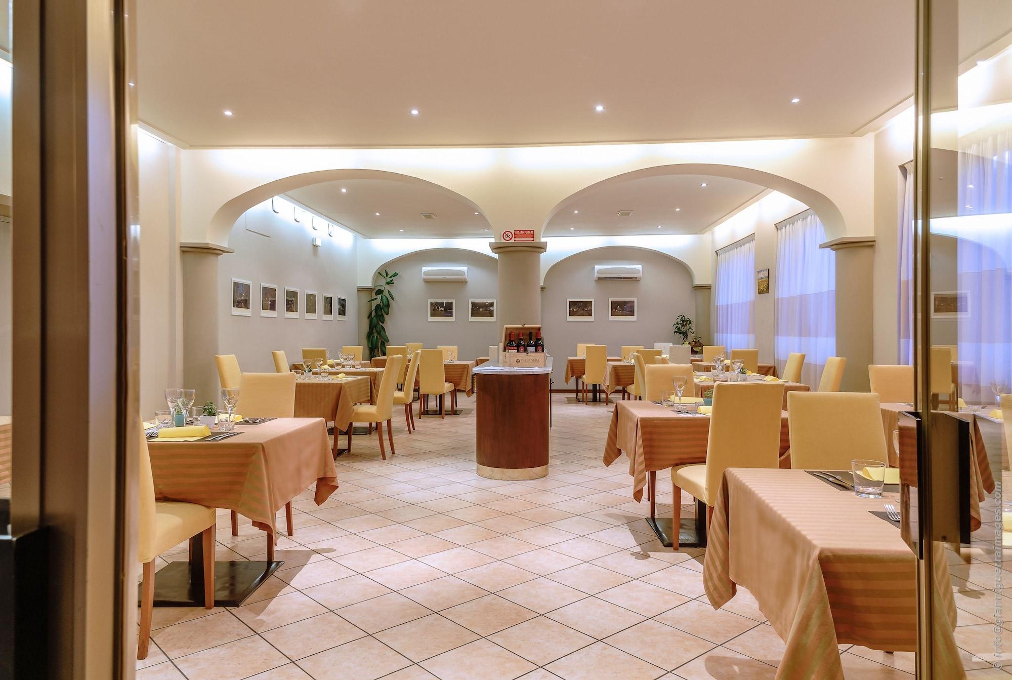 Restaurant Sam Hotel