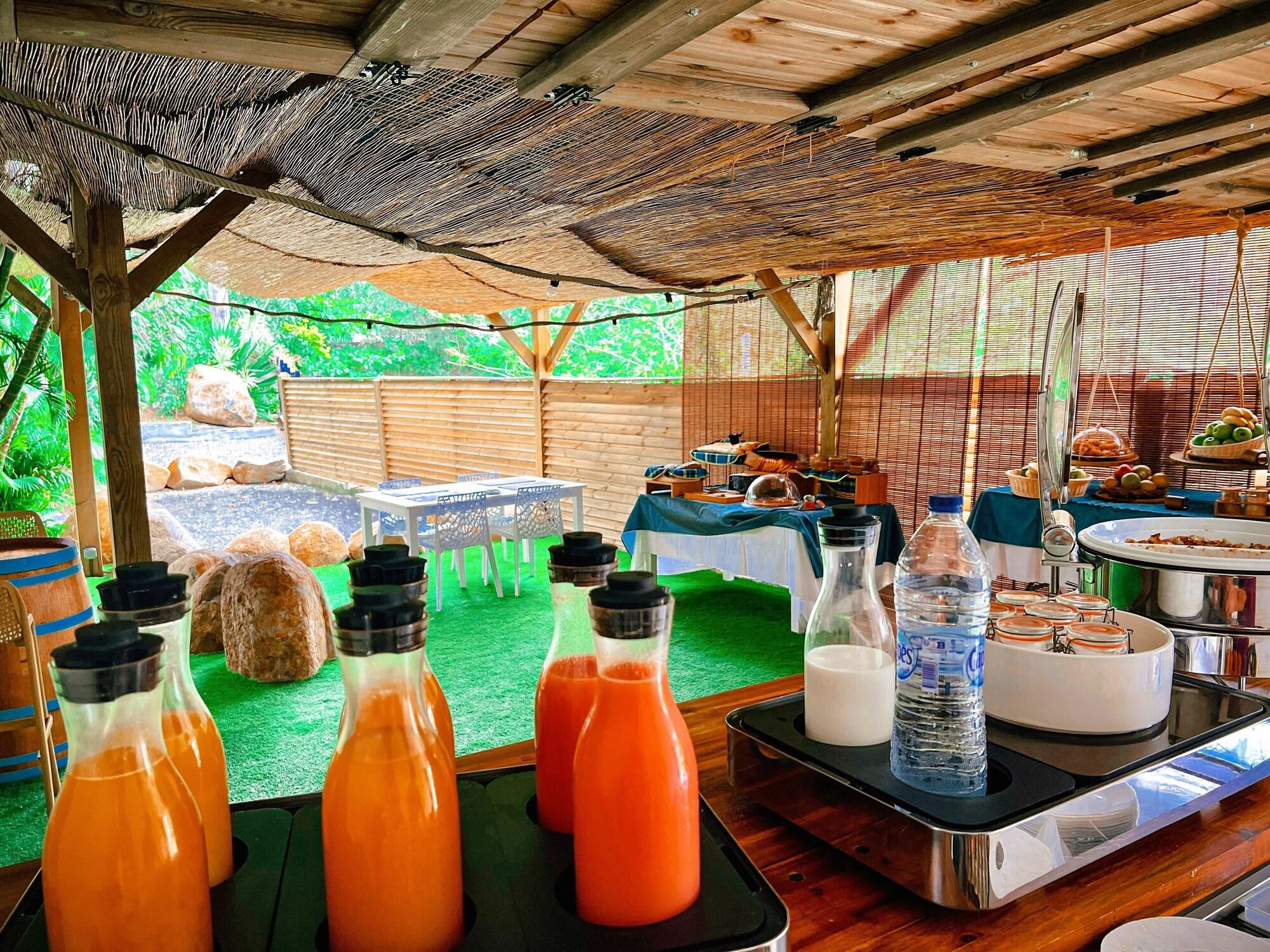 Restaurant Kawan Bay Suites