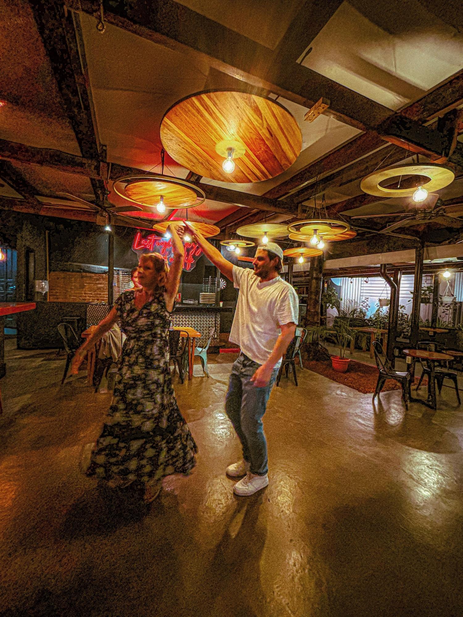 Salón de Baile Viajero San José Hostel