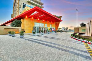 Alojamiento - Radisson Red Chandigarh Mohali