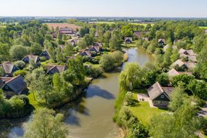 Alojamiento - Luxury Villa With Shared Pool