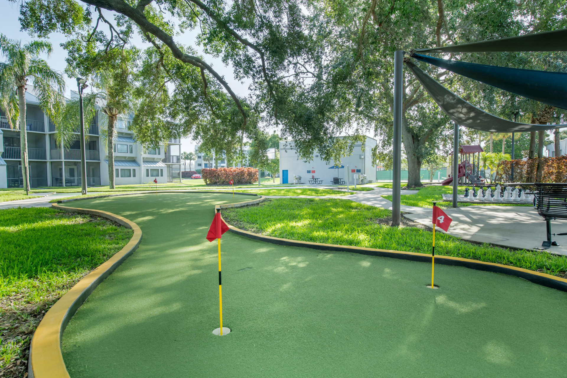 Campo de Golf Orbit One Vacation Villas