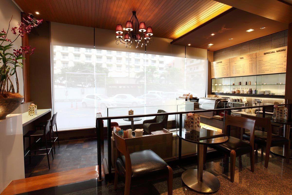 Bar/Salón S.D. Avenue Hotel