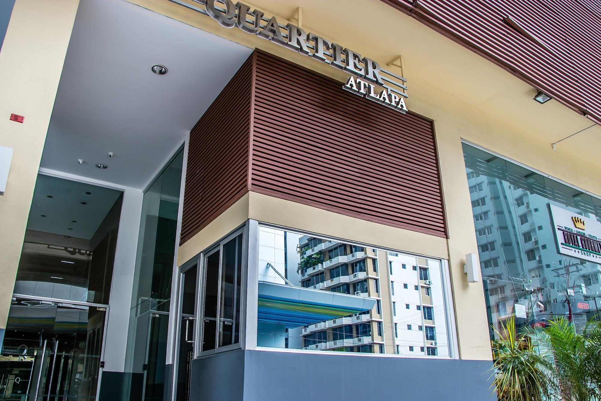Vista Exterior Stunning City Center
