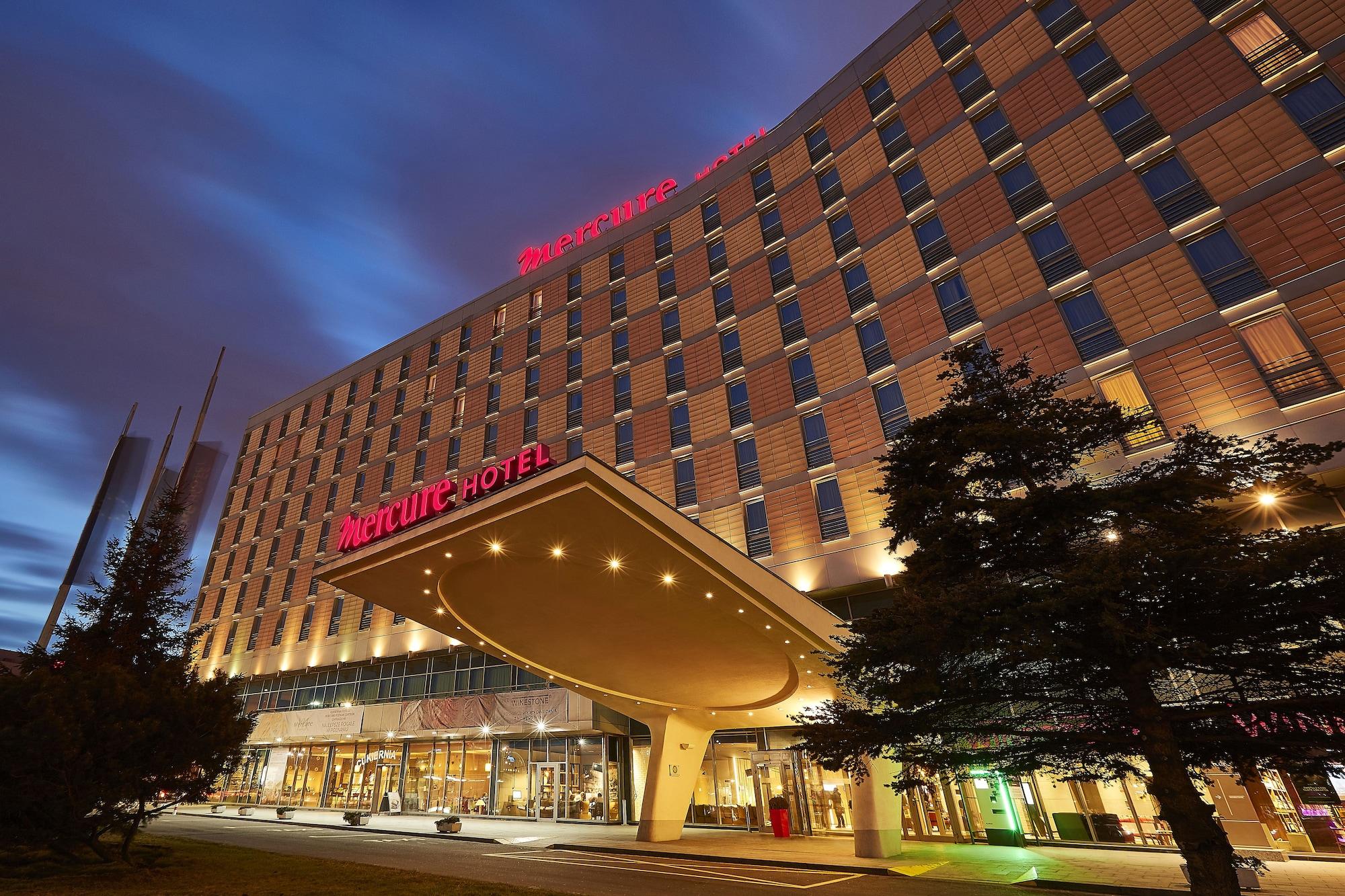 Vista Exterior Hotel Mercure Poznan Centrum
