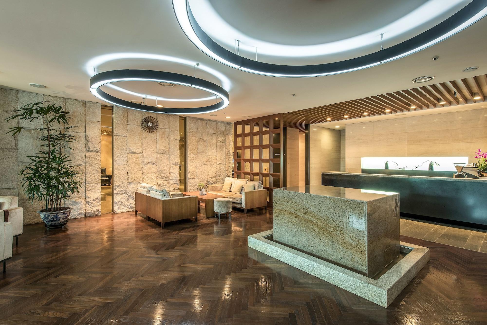 Bar/Salón Shangria Beach Tourist Hotel