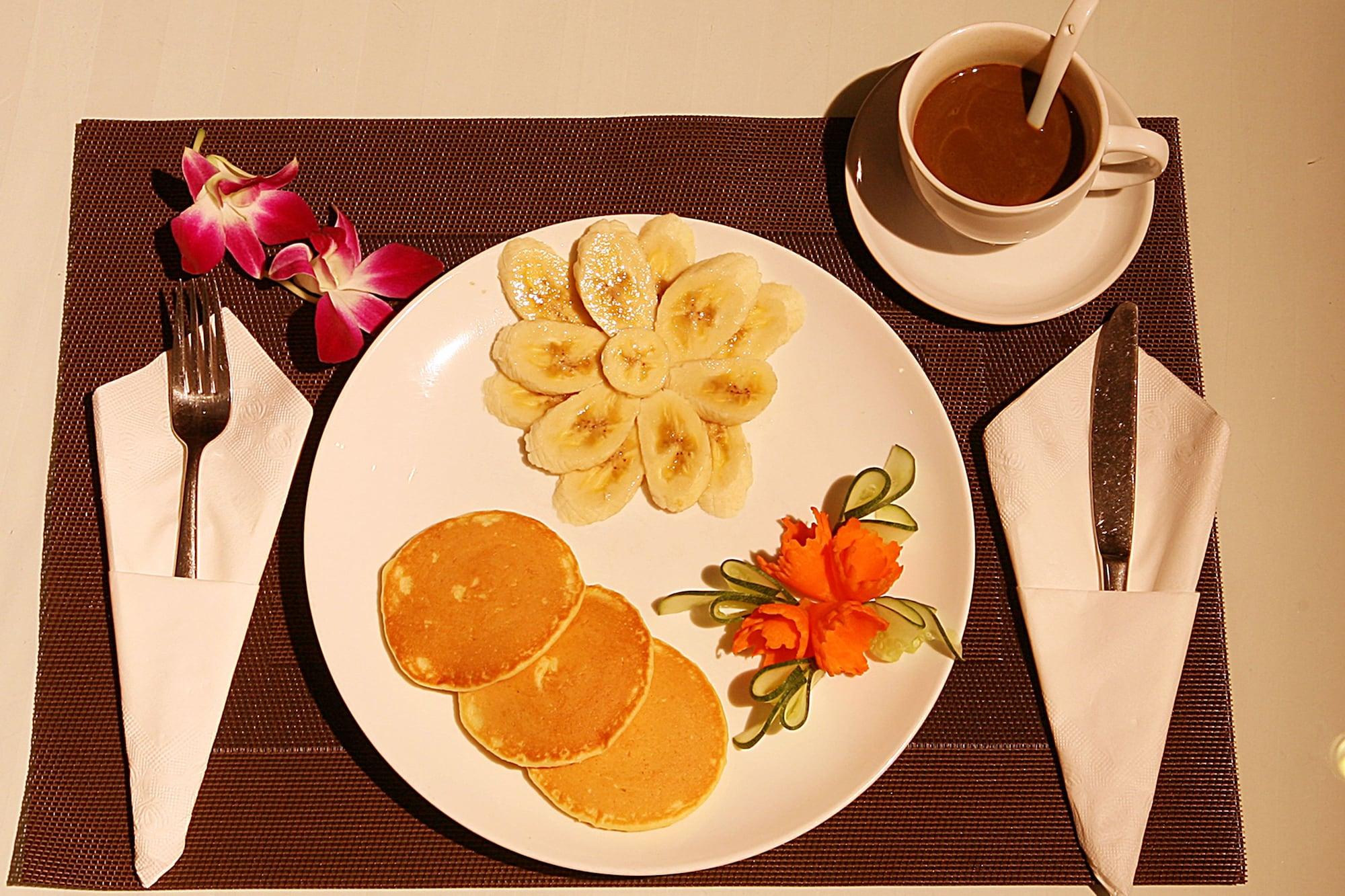 Restaurant Hanoi Golden Charm Hotel