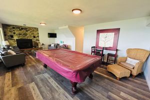 Alquiler Vacacional - Lake Home with a spacious 1+ acre lot on Big Birch Lake