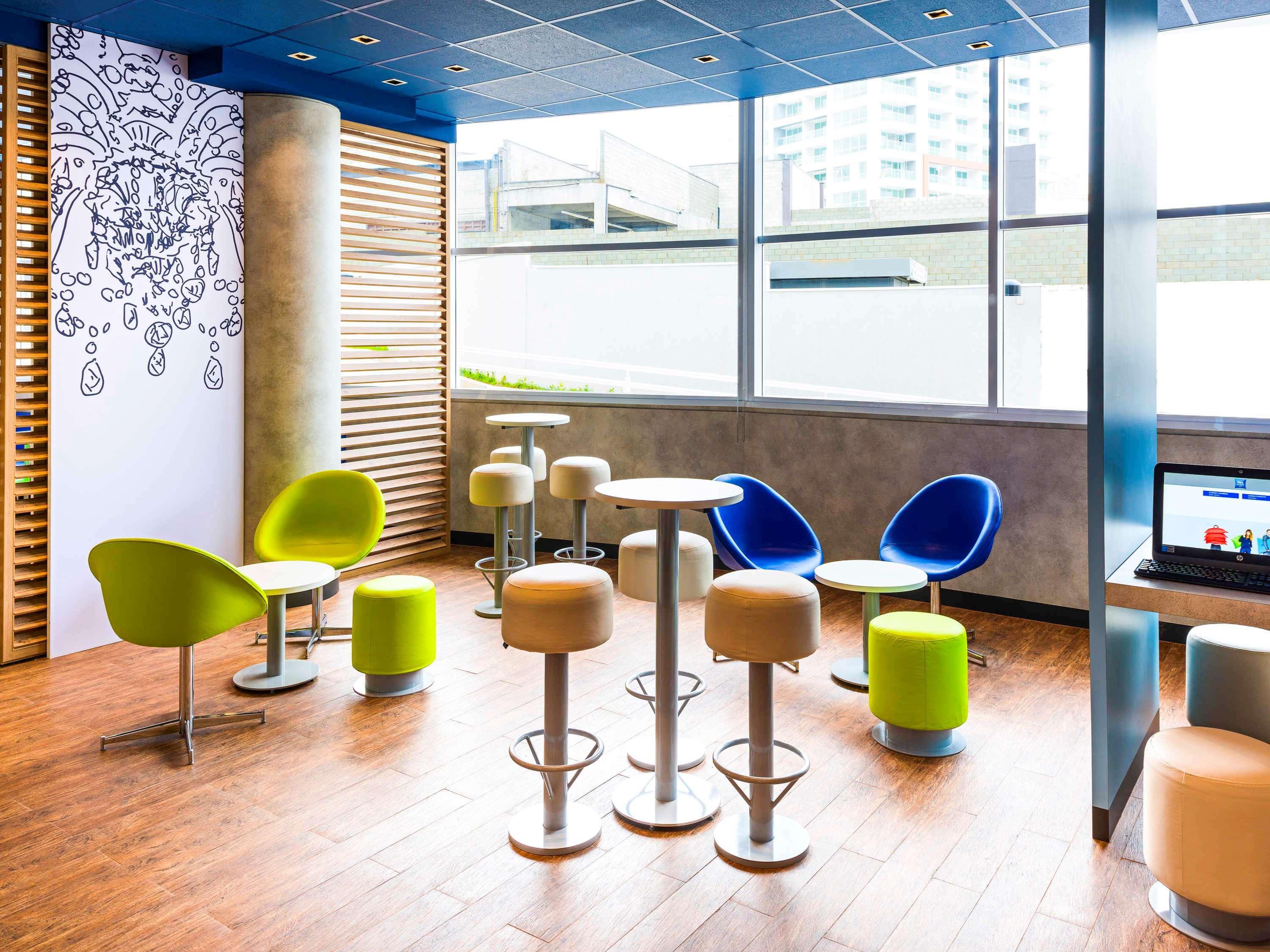 Vista Lobby ibis budget Jundiai Shopping