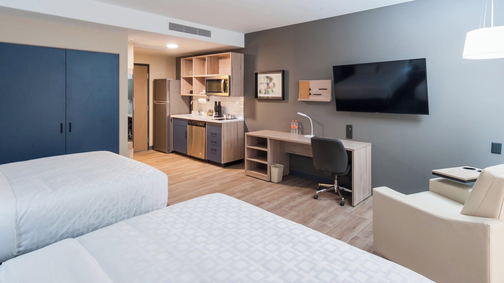 Habitación Candlewood Suites Guadalajara Galerias by IHG