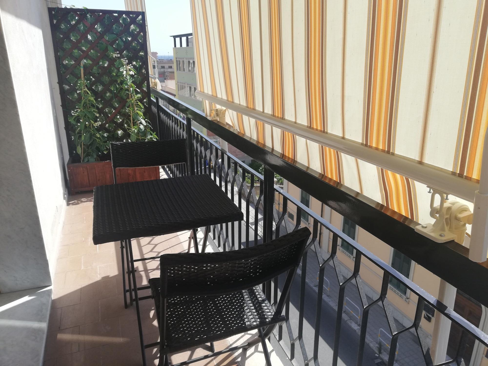 Equipamiento de Habitación Around The World