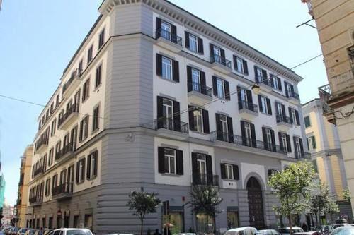 Vista da fachada Hermes Inn Apartments Napoli