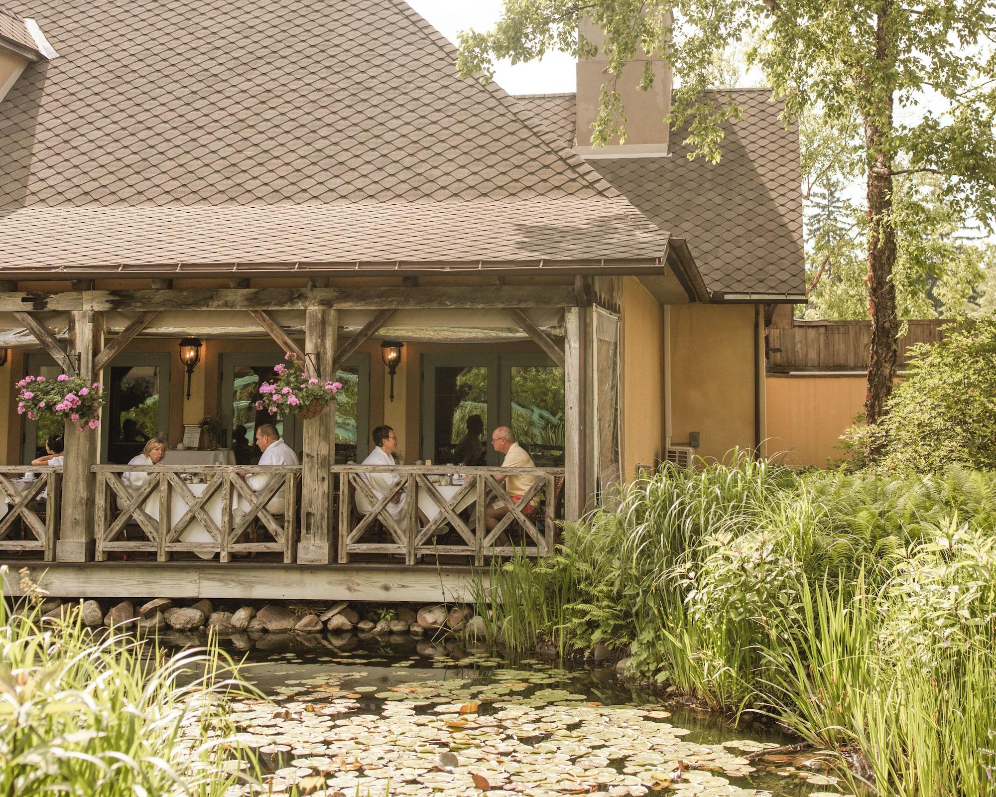 Restaurant Mirbeau Inn and Spa