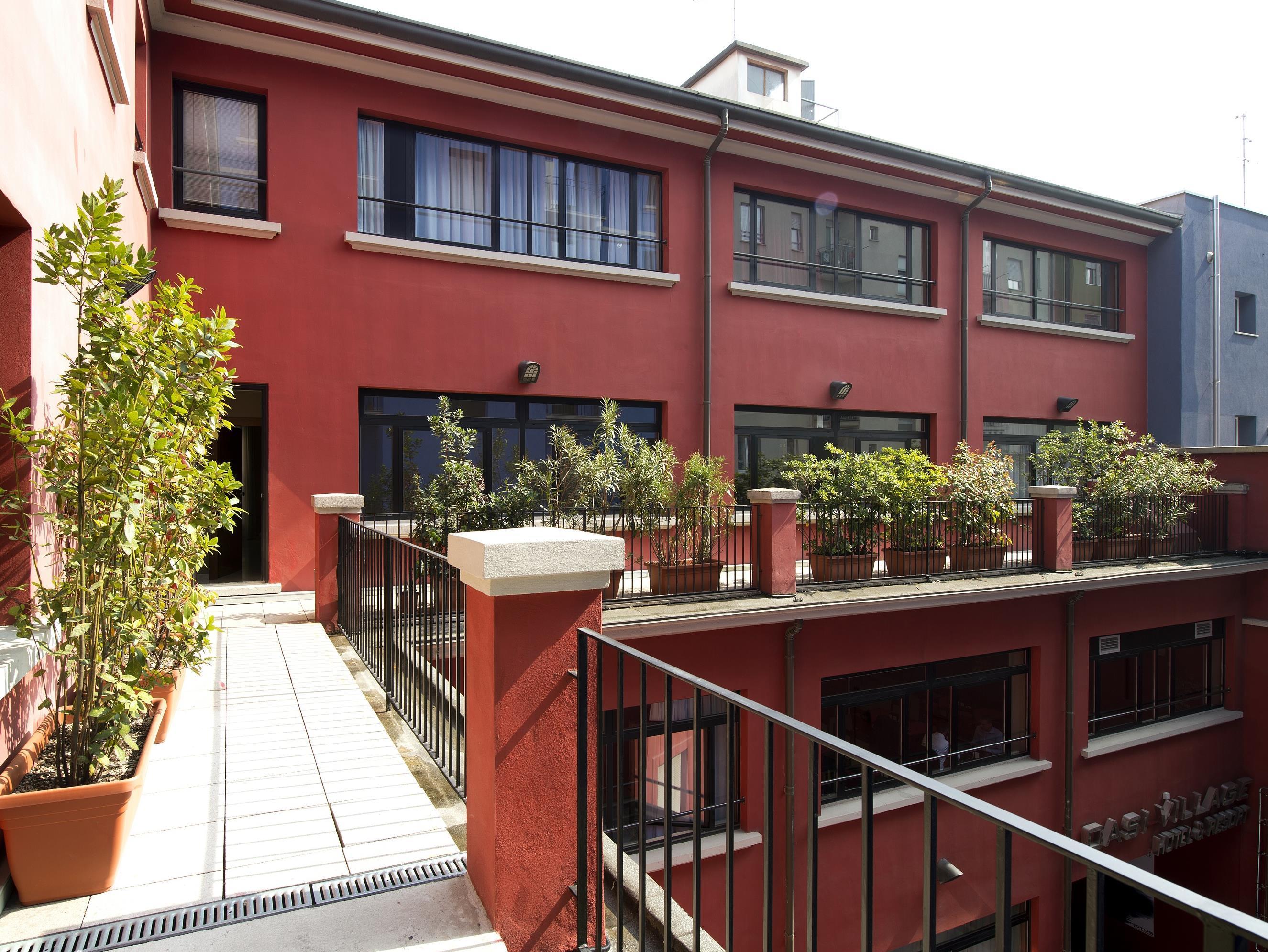 Vista Exterior Oasi Village Hotel