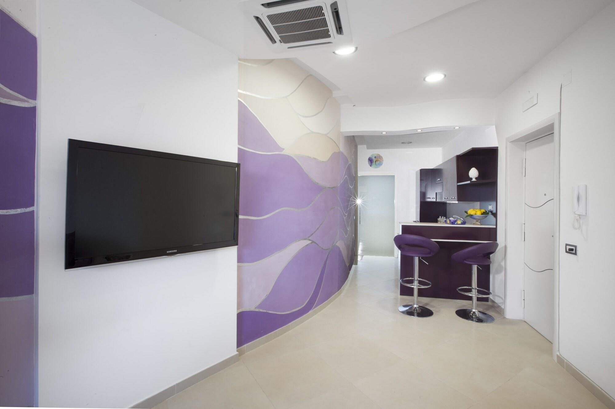 Vista Lobby Estate4home- L'Onda Viola