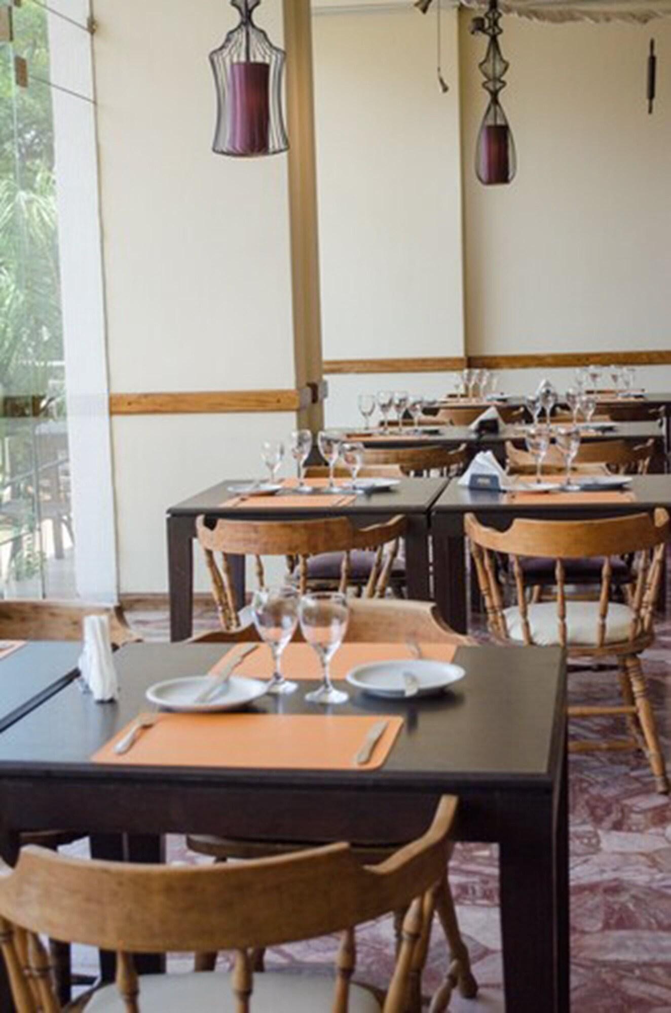 Restaurant Continental Posadas Hotel