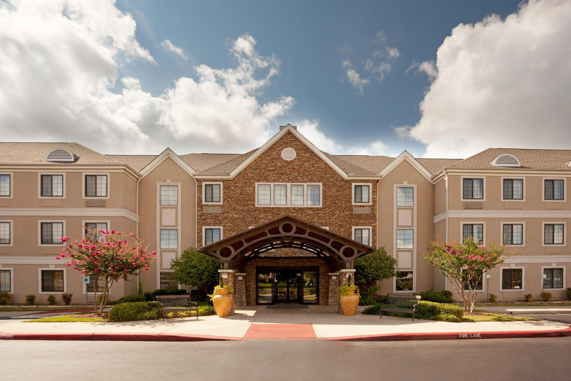 Vista Exterior Sonesta ES Suites San Antonio Northwest - Medical Center