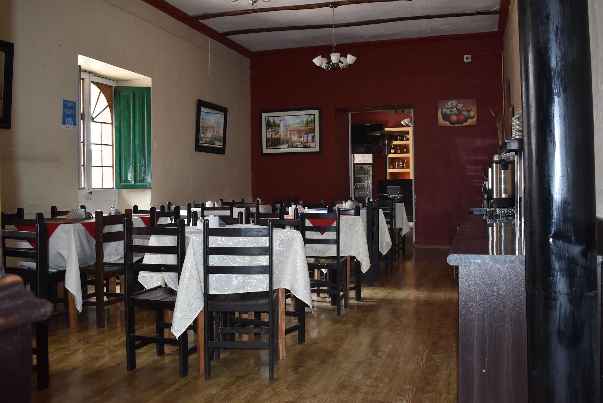 Restaurant Colonial Plaza Hotel