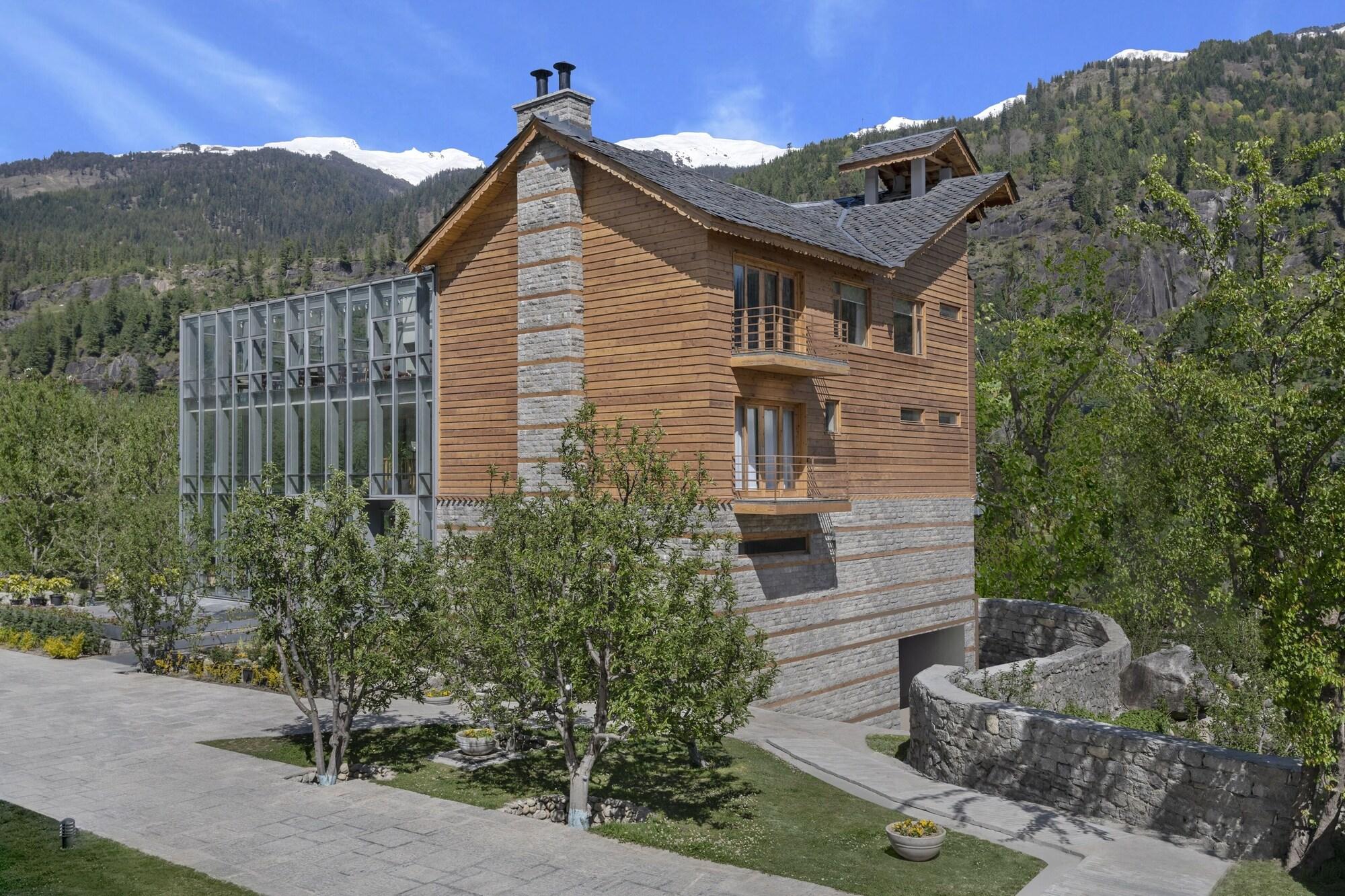 Restaurant Welcomhotel By ITC Hotels Hamsa Manali