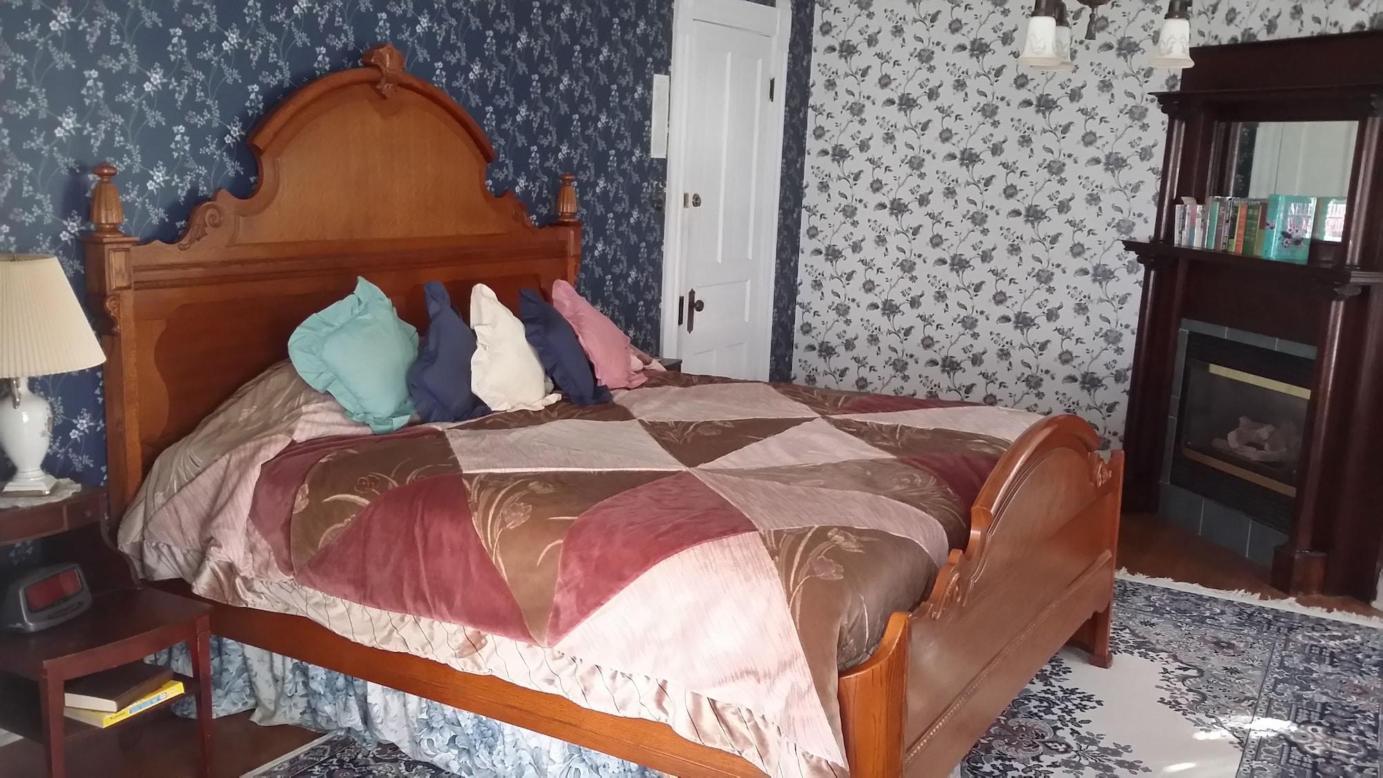Comodidades del Alojamiento Chestnut Charm Bed & Breakfast