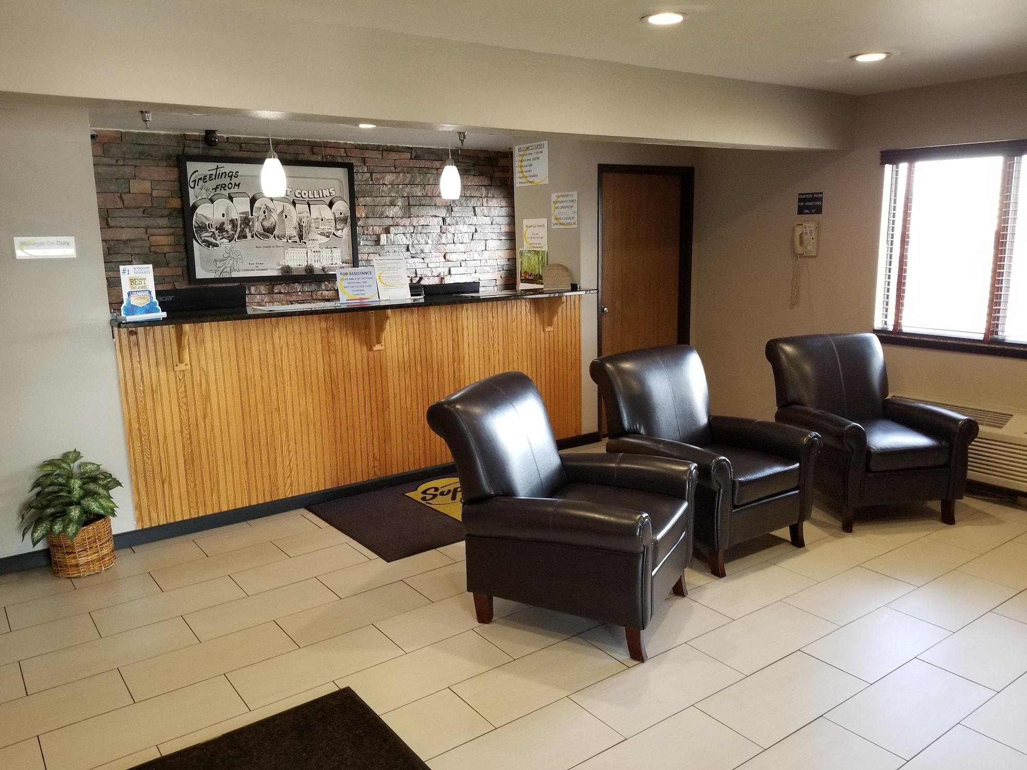Vista Lobby Super 8 by Wyndham Fort Collins
