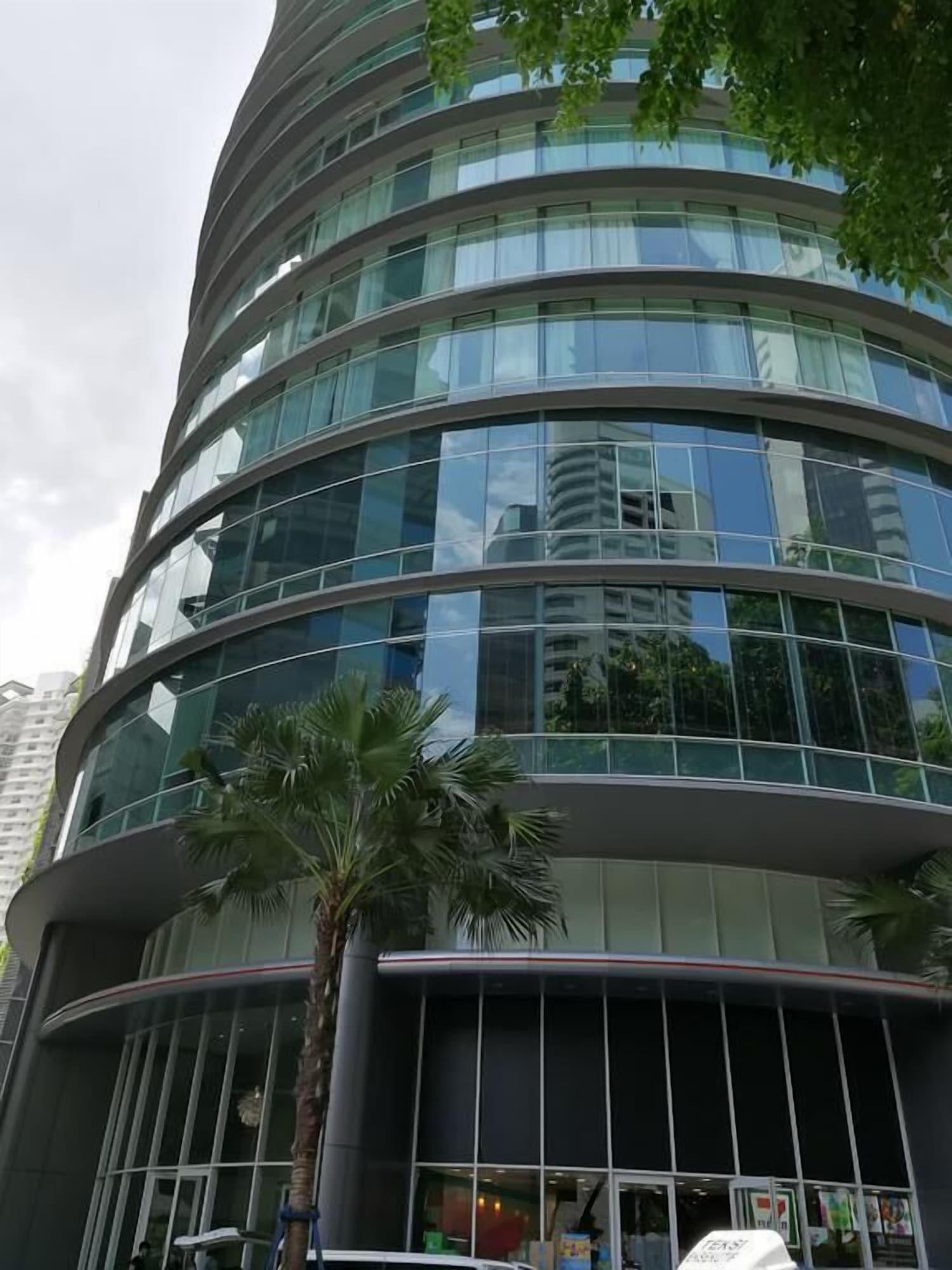 Vista Exterior Luxury Apartment near KLCC & City Center
